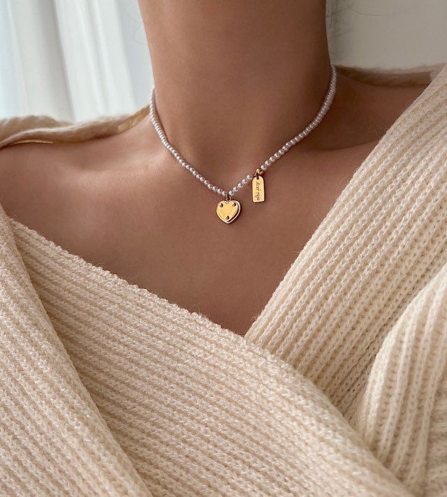 Acer rojo(アセルロジョ)の「hiv Pearl heart kitsch necklace (2color)(Accessories)」
