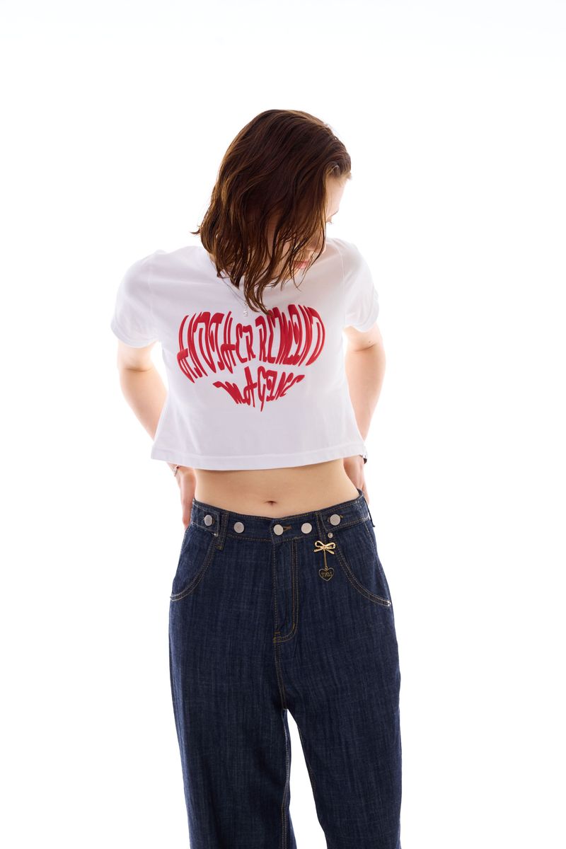HEART SLOGAN CROP T-SHIRT / RED