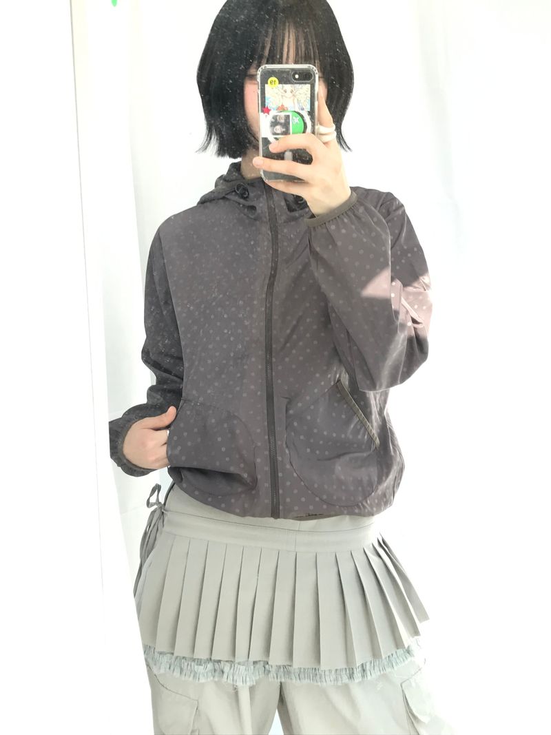 Soft terry dot windbreaker