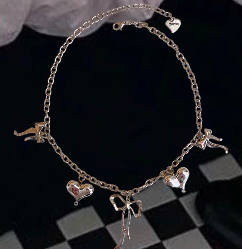 gtgt_necklace