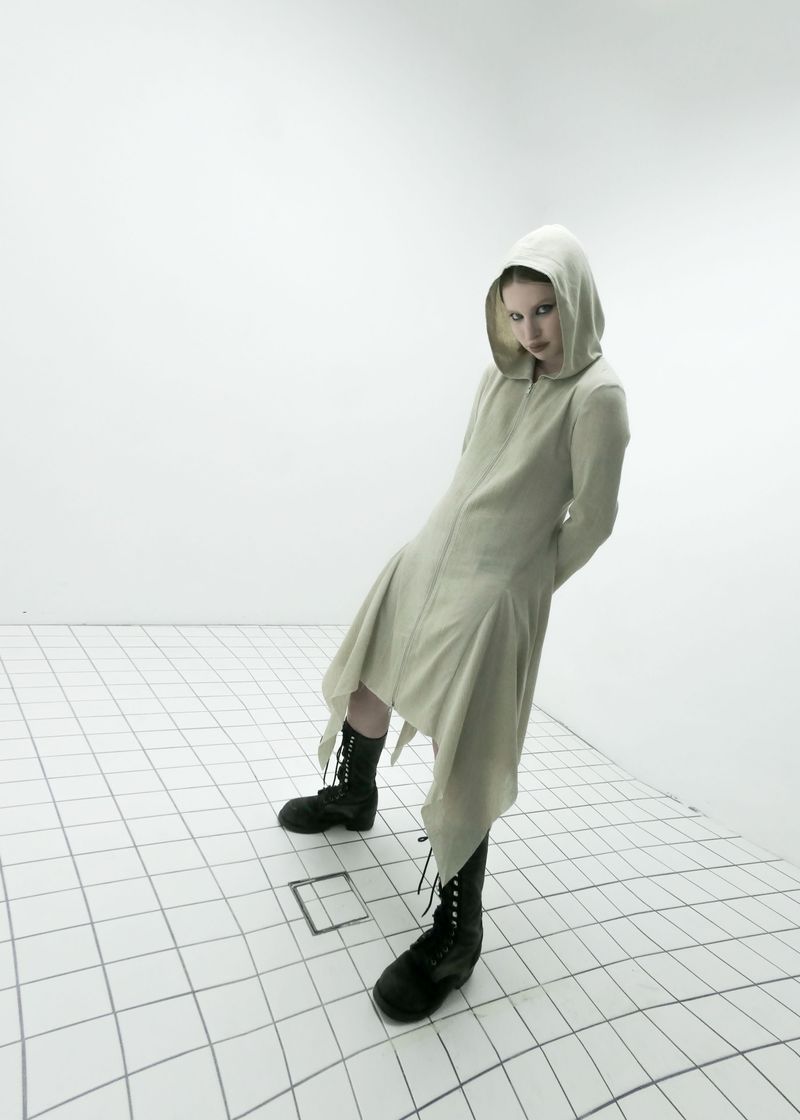 HOODED RUFFLE DRESS