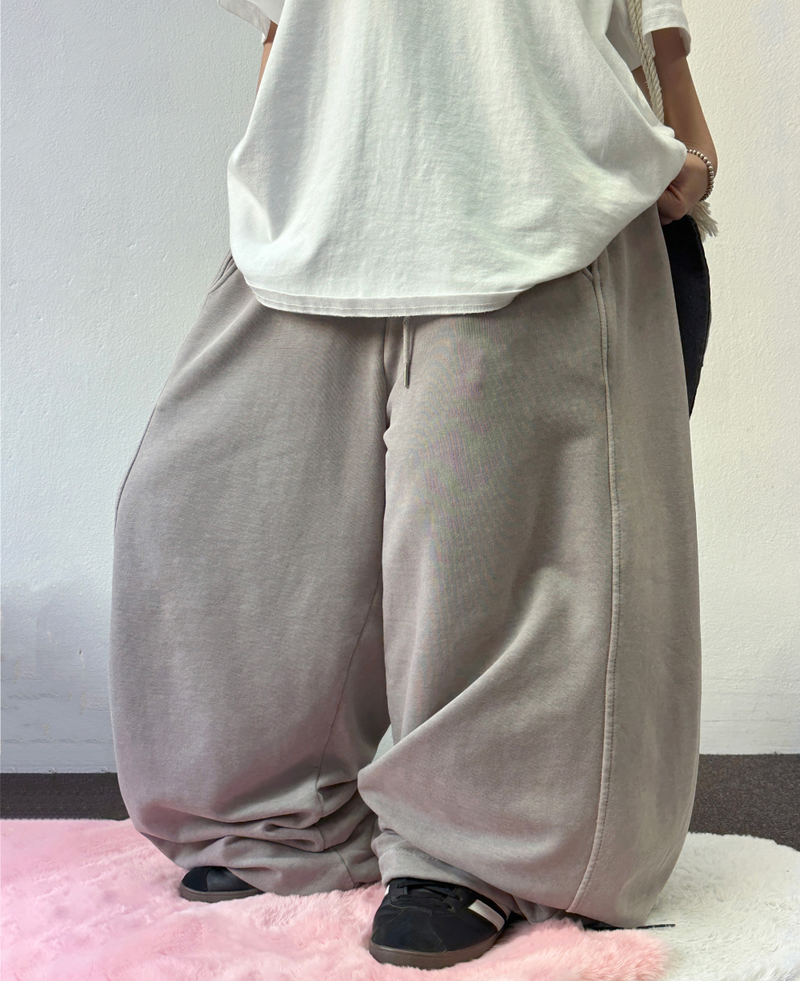KOREAN 🩵💗 OVER PIG BASIC BALLOON SIDE SLIT LONG PANTS 🩵🩶💗 - 4 COLORS