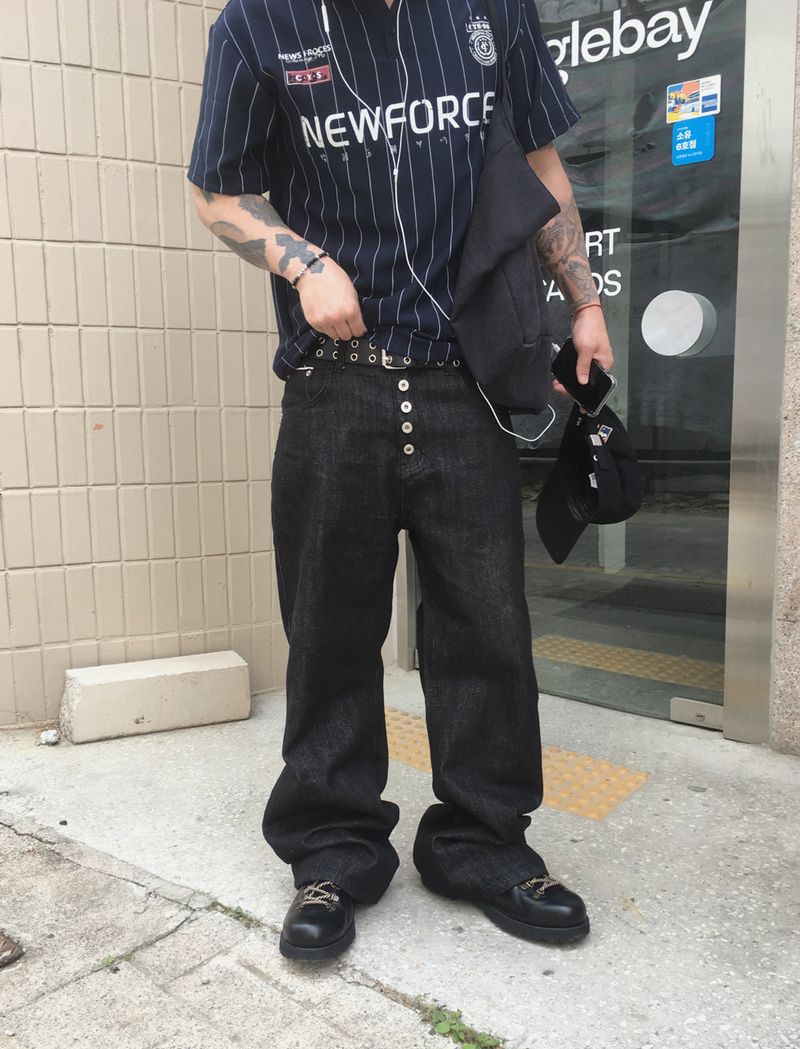 HOLY IN CODE（ホーリーインコード）の「No.1746 FBF semi-flared black PT（Pants）」