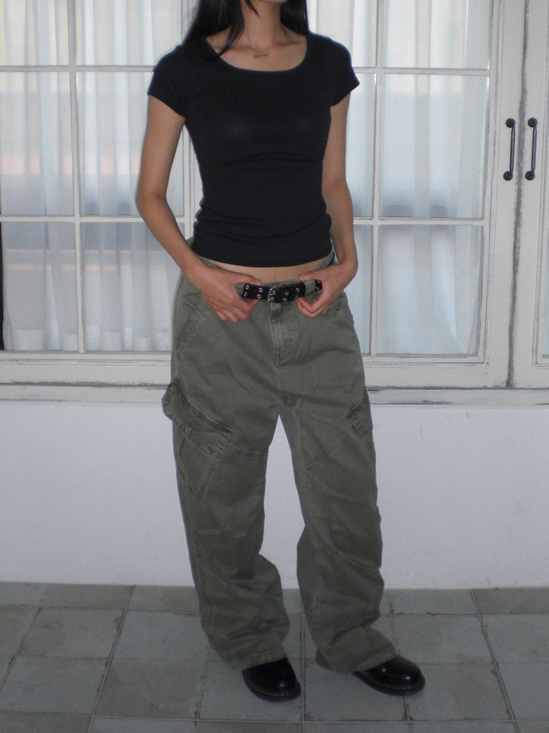 Dyeing cargo pants