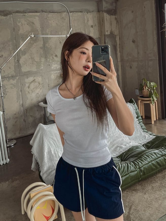 Kaya Slit Color Matching Nylon Shorts