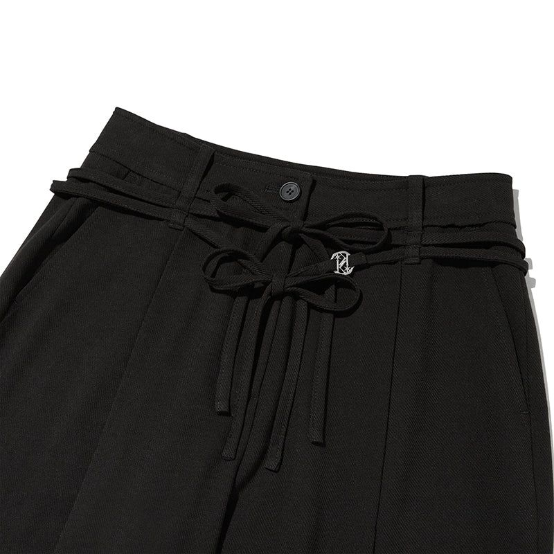COLLECTION STRING CUT OFF WIDE SLACKS [BLACK]