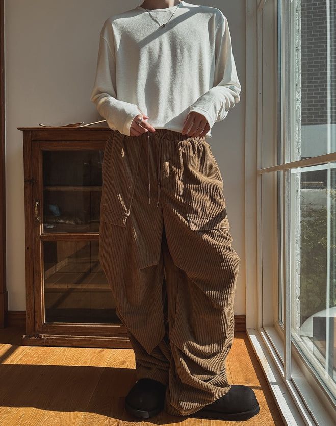 Melty Rivet Corduroy Wide Pants