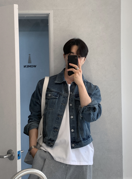 Nechis Washed Cropped Denim Jacket