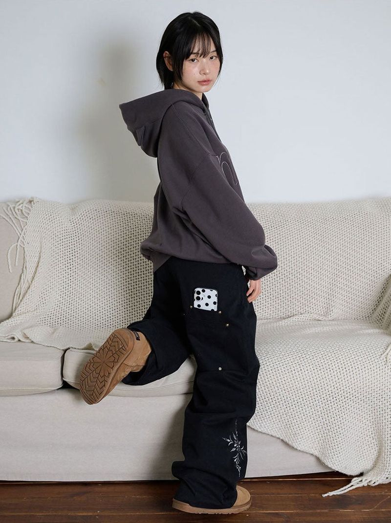 LOW-RISE FLOWER EMBROIDERY PANTS