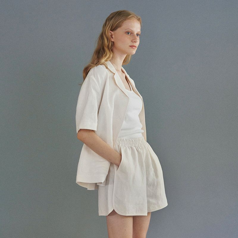 URAGO（ユラゴ）の「Margaret linen half pant（Pants）」