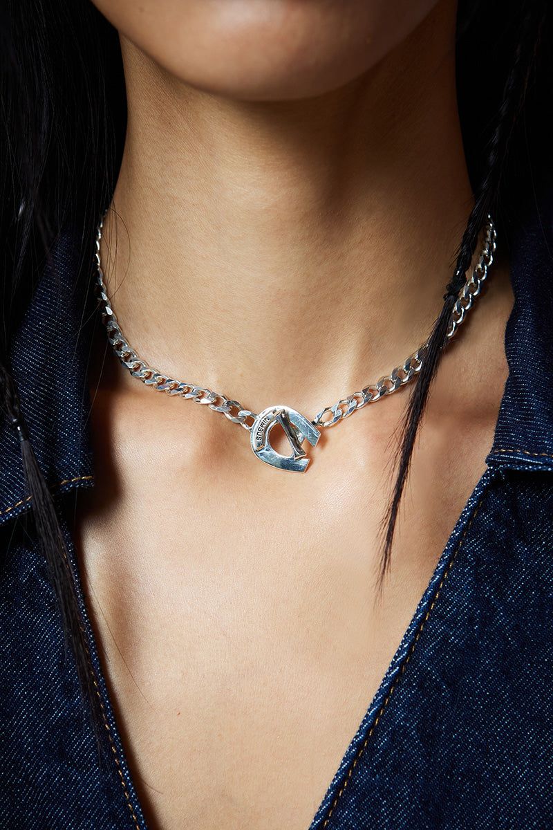 Horseshoe Toggle Chain Necklace