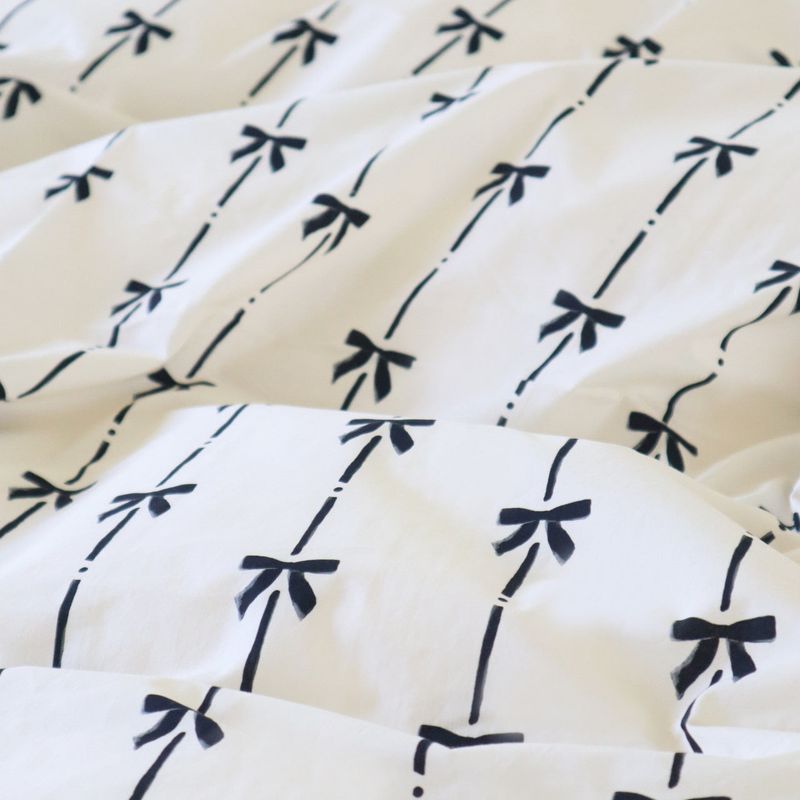 Ribbons pillow case
