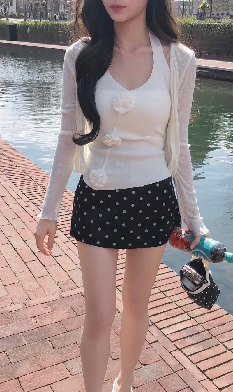 cloudemotion（クラウドエモーション）の「timothy satin antique dot mini sk（Skirts）」