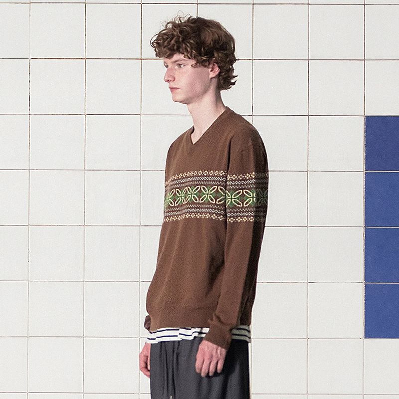 CLOVER ARGYLE V NECK KNIT / BROWN