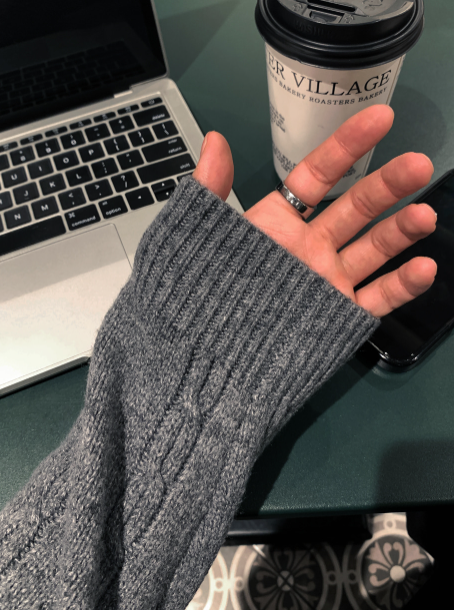 Look & P Henry Neck Button Cable Overfit Knit