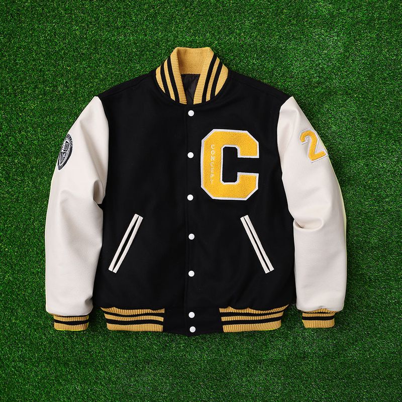 CONCEPT COLLEGE(コンセプトカレッジ)の「ビッグパッチブラックアイボリーベースボールジャケット(ジャケット/アウター)」