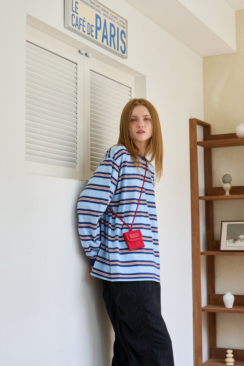 MULTI STRIPE SYMBOL T BLUE
