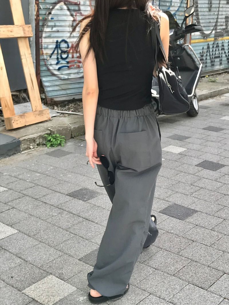 Riona sleeveless