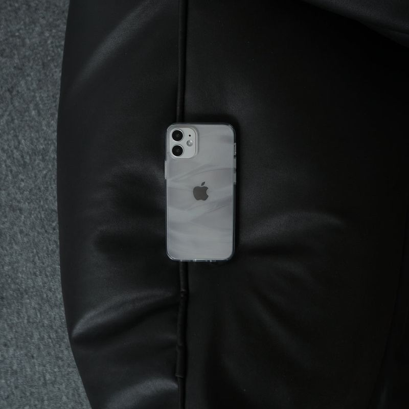 [MADE] see through jelly hard phone case (white)