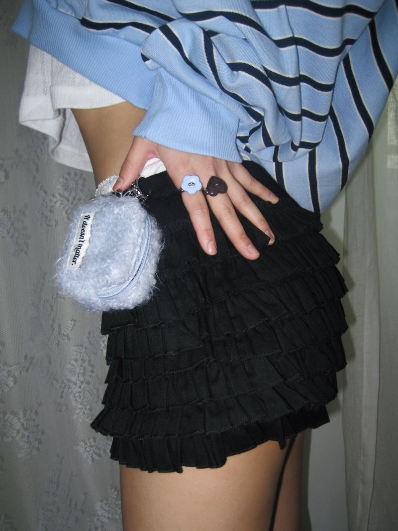 it doesn't matter.（イットダズントマッター）の「Booboo Pouch (Blue, Mini Key ring)（Fashion Accessories）」