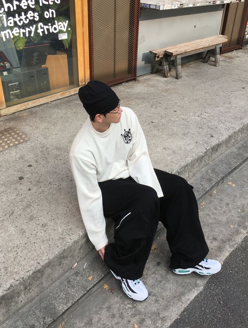 No.1686 twin emblem KNIT T