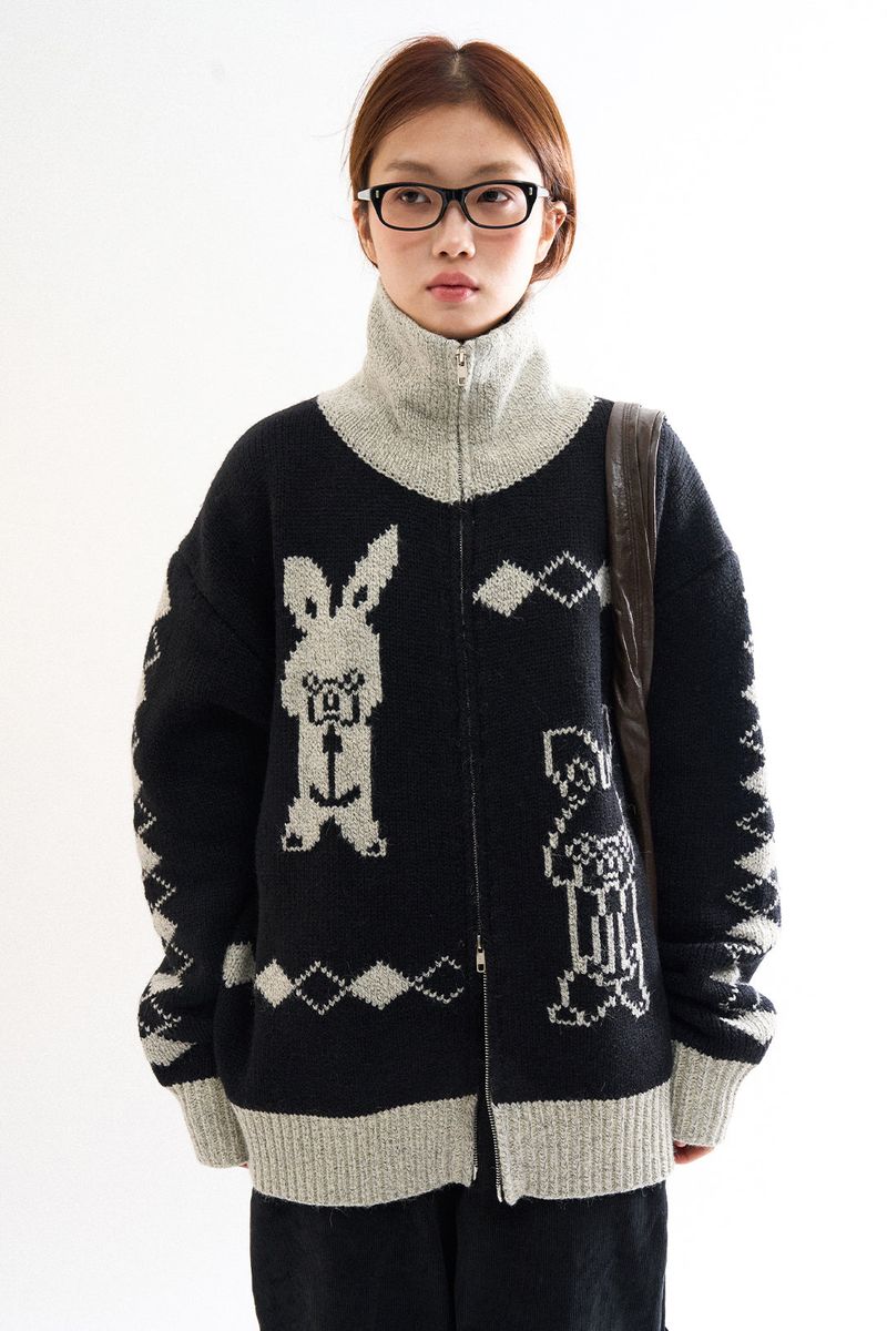 Raucohouse(ラウコハウス)の「Rabbit knit zip-up sweater(Tops)」