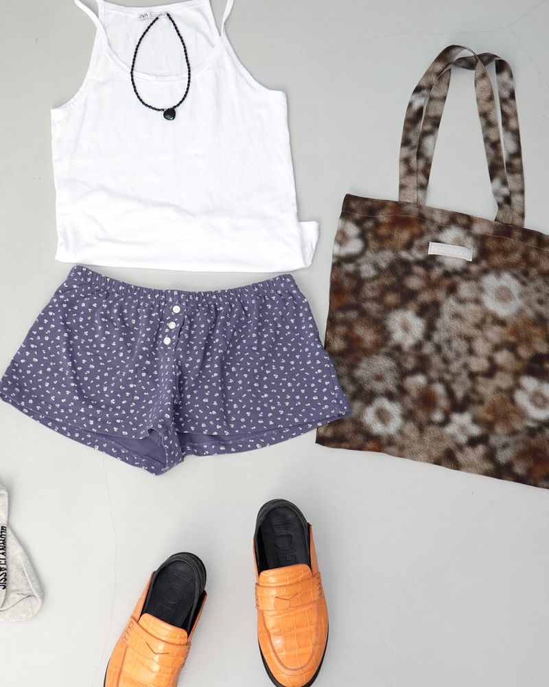 Flower print tote bag_brown
