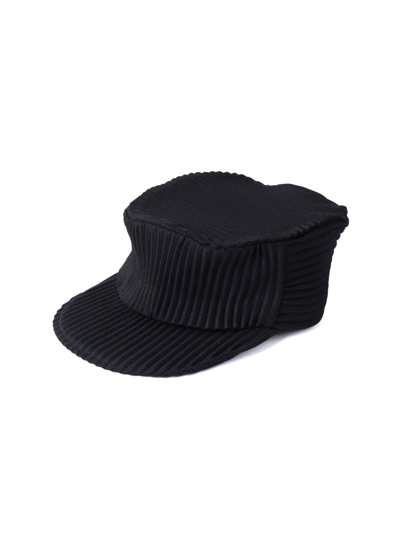 6CRAYON(シックスクレヨン)の「6CRAYON Black Pleated Flat Top Stretch Baseball Cap(Hats)」