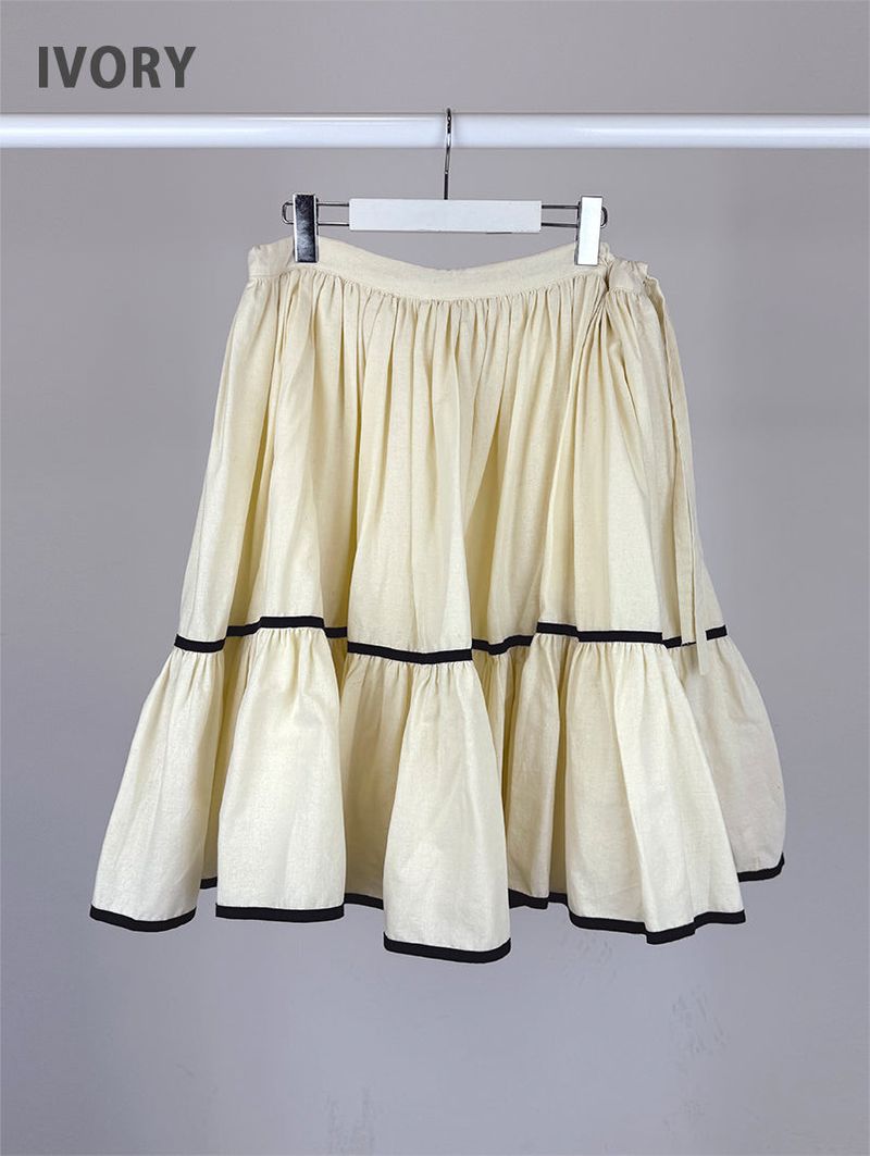 TAPE FLARE RIBBON SKIRT (2C)