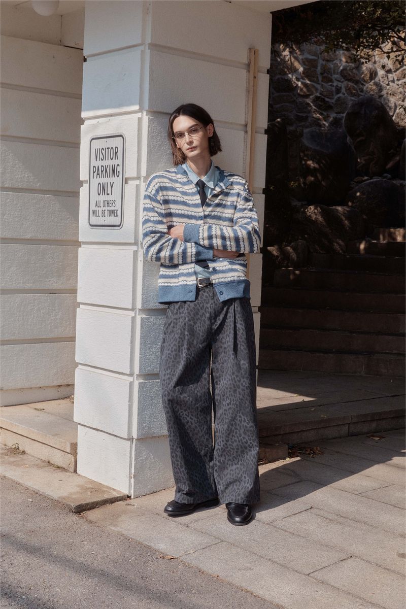 Alarm Loop Stripe Knit Cardigan - Blue