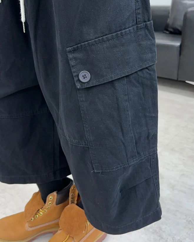 Luden Button Cargo Bermuda Pants