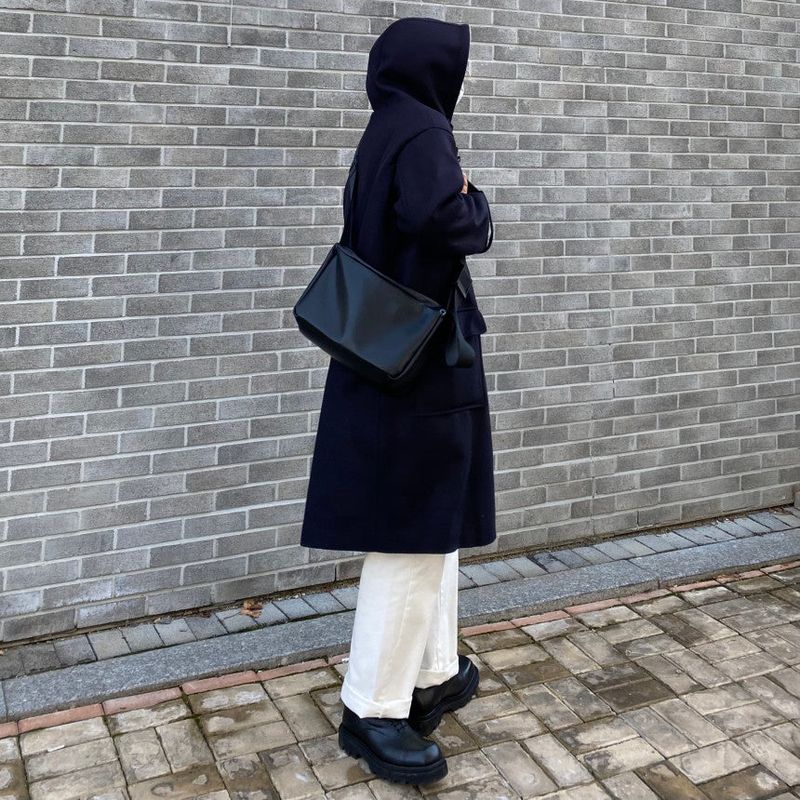 Minimal crossbag