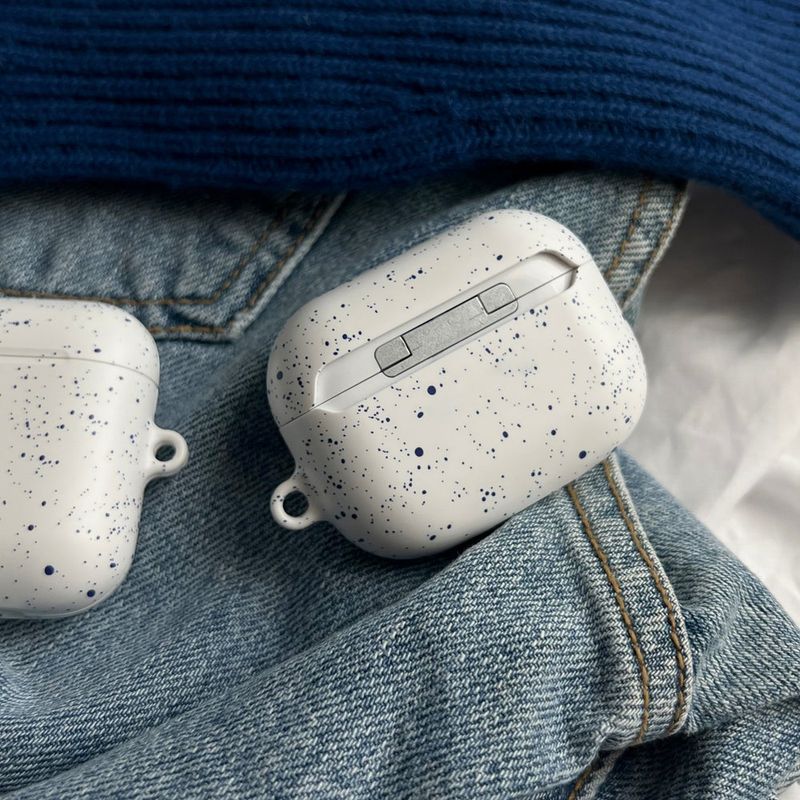 Pattern Dot 04 (Airpods Matt Case)