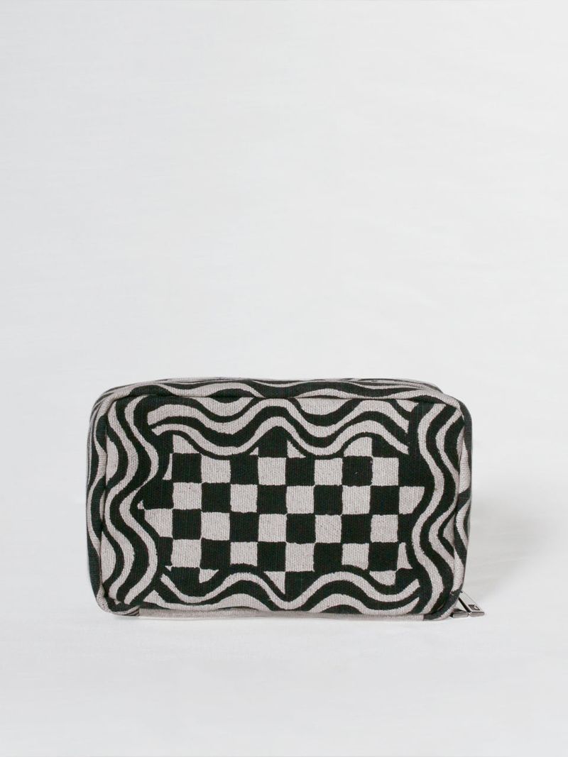 Wavy Pouch Bag - Black
