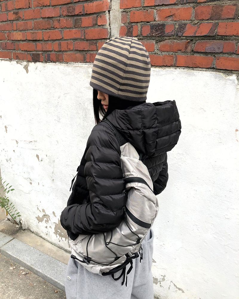 Kora Nylon two-way Hooded Zip-up Lightweight Padding