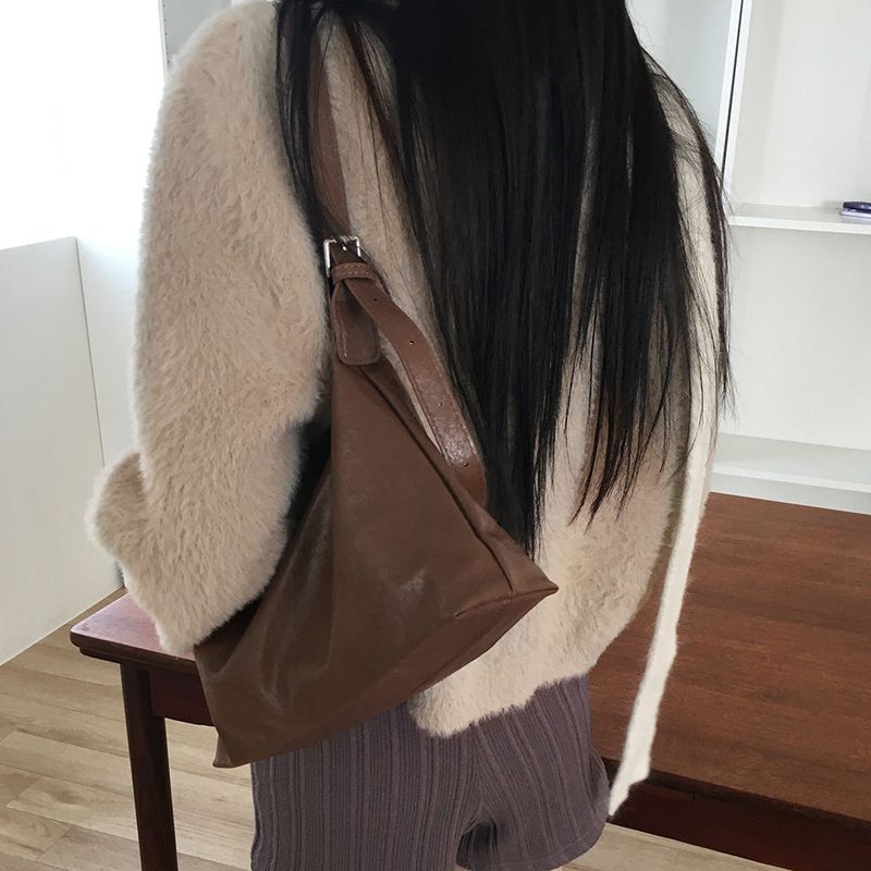 Rait leather baguette shoulder bag