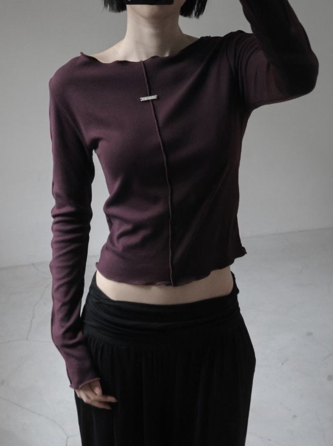 mnem(ムネム)の「Arn Label Boat Neck Tee(Tops)」
