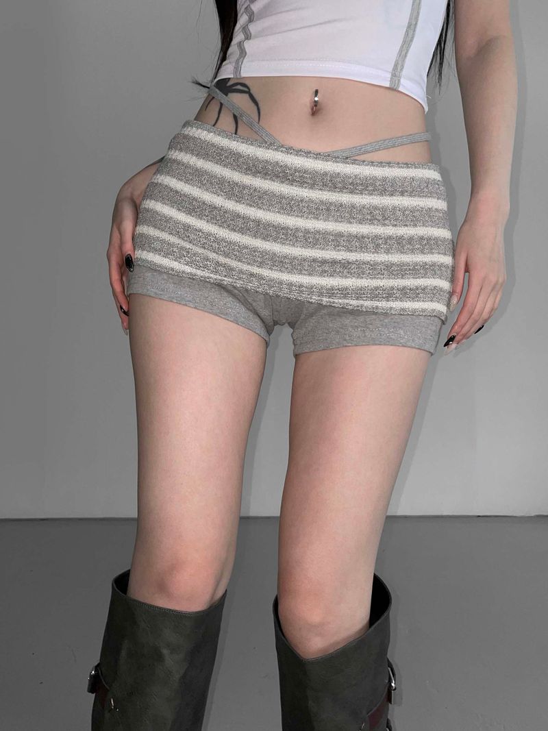 kiara kint string short(2 color)