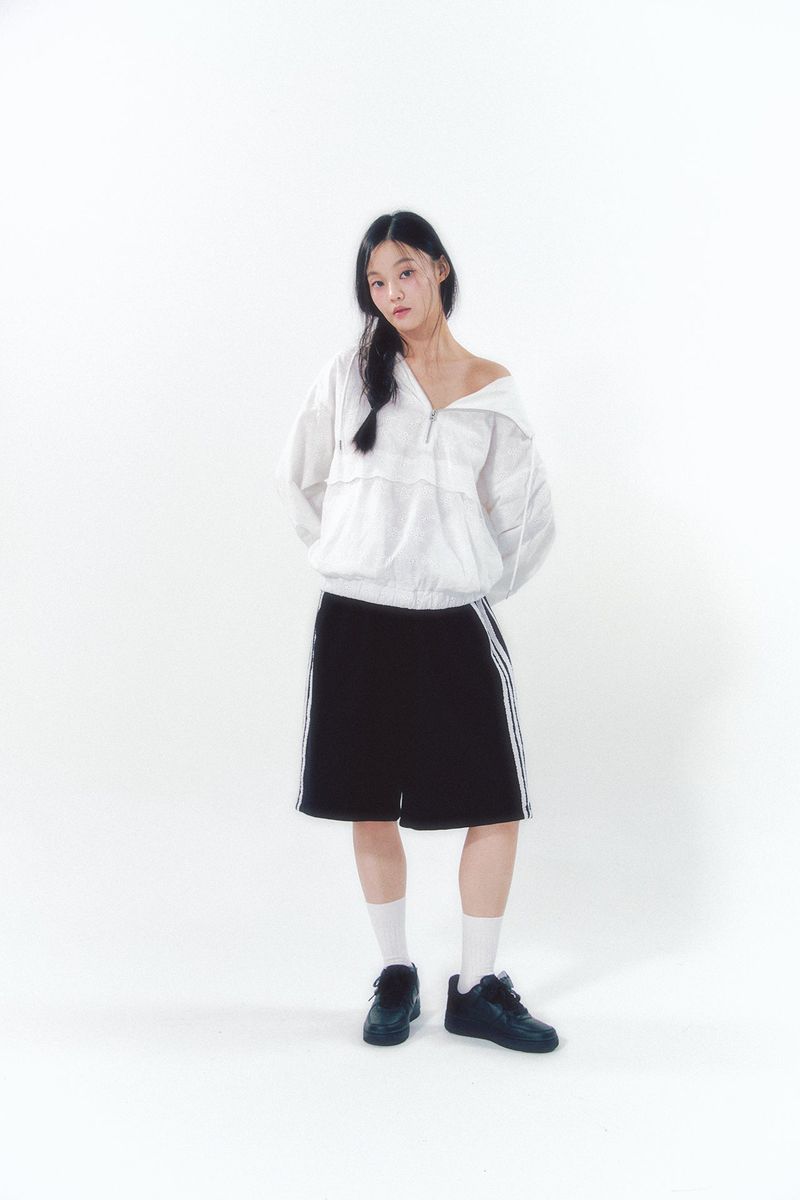 Bermuda Lace Pants Black
