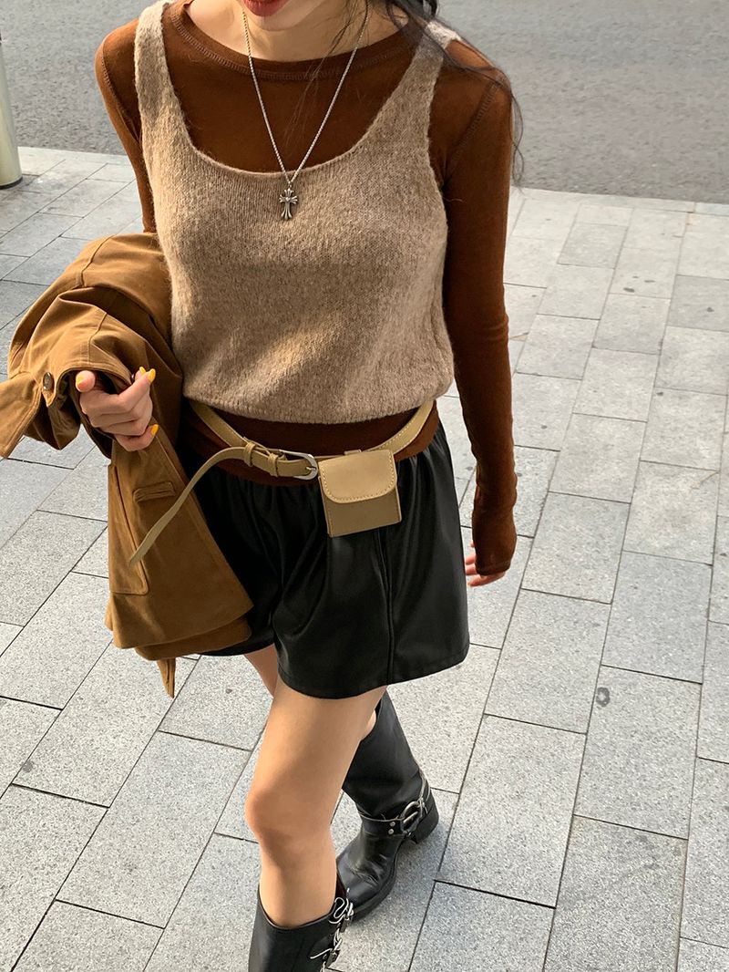 [MADE] Le Elle Leather Shorts