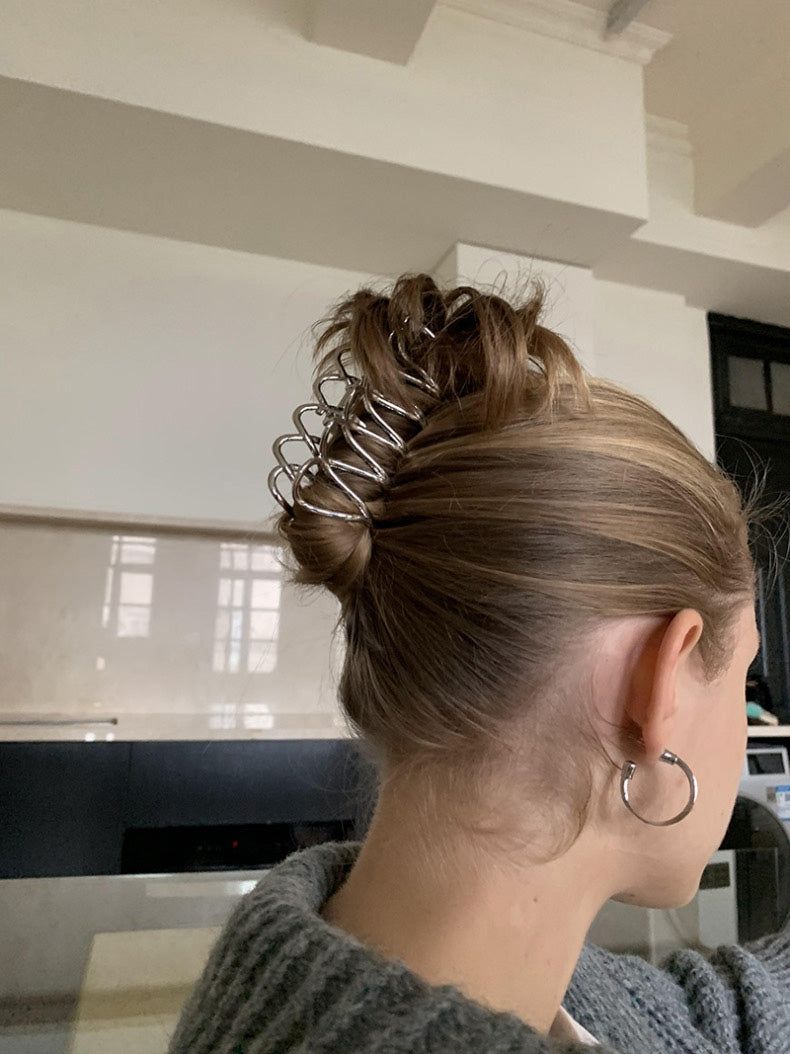 House of haus（ハウス オブ ハウス）の「Metal silver fork hair claw（Hair Accessories）」