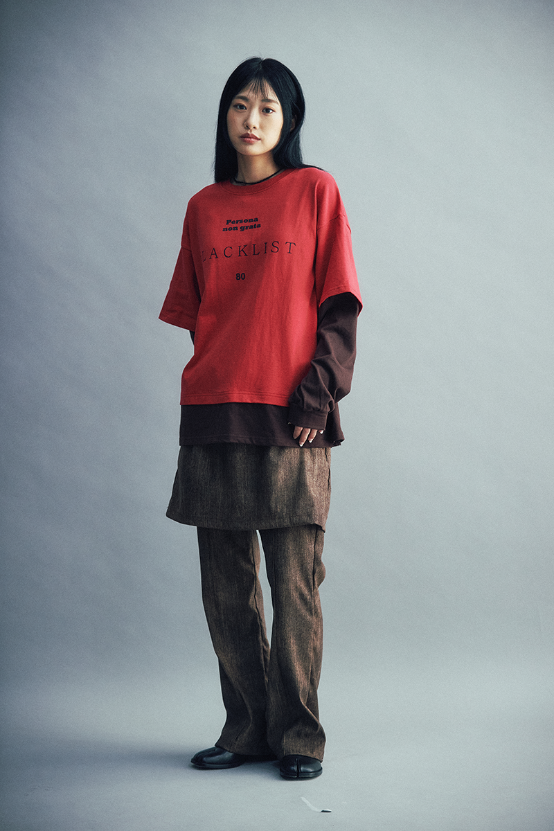 Blacklist lettering Layered tee (Red/Brown)