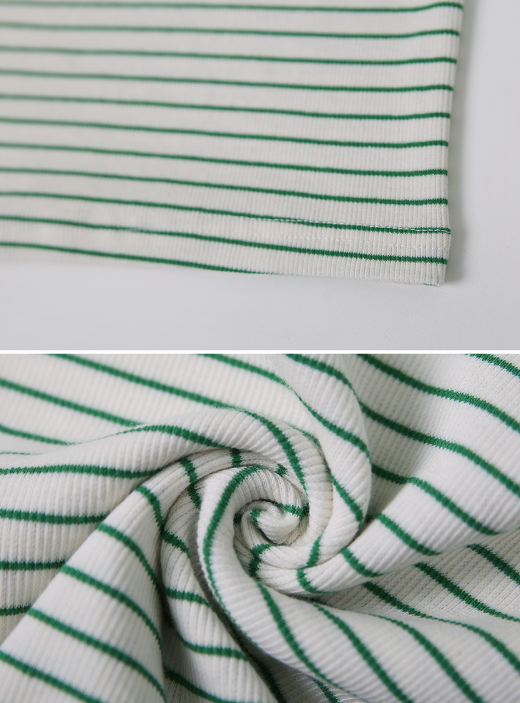 Border Square Embroidery T-shirt (4color)