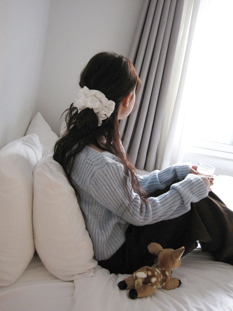 After Frill Scrunchie (White)