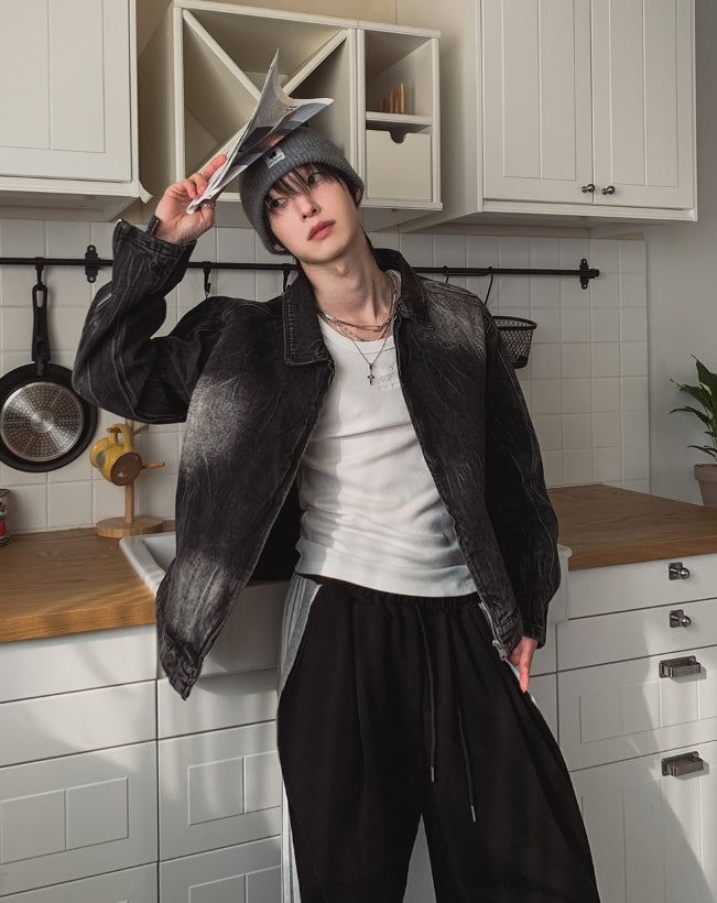 Darts Wrinkle Washing Denim Jacket