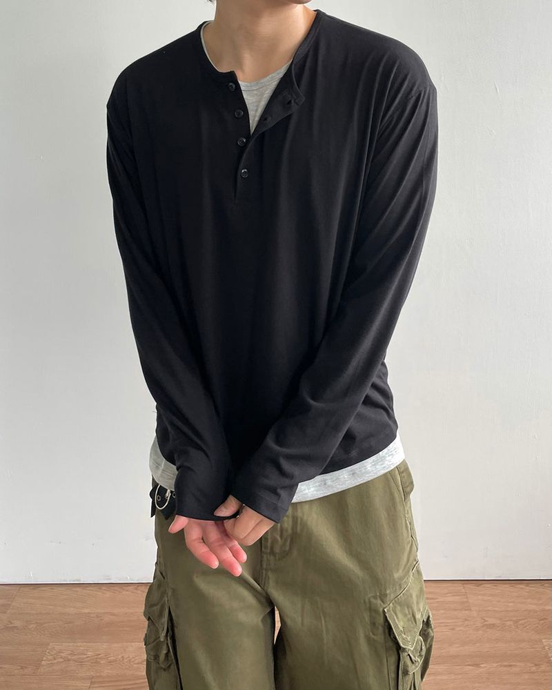 IDF（アイディーエフ）の「Nodin Layered Henley Longsleeve（Tops）」