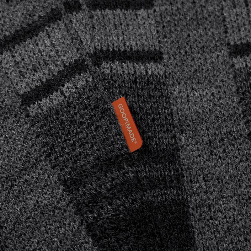 “8SE-01K” MEGA-type Plaid Knit Sweater