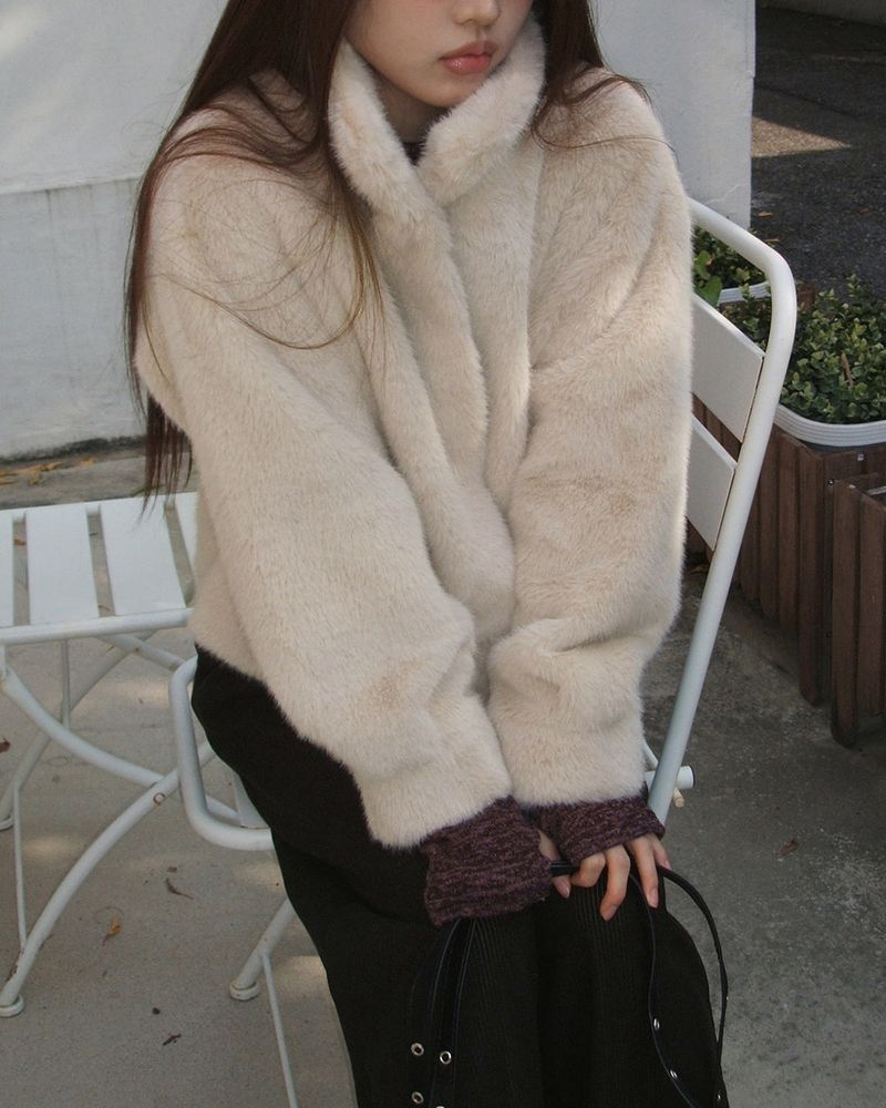 WONDER WONDER（ワンダーワンダー）の「Hoon Hidden Hook Fur Short Jacket（Jackets/Outerwear）」