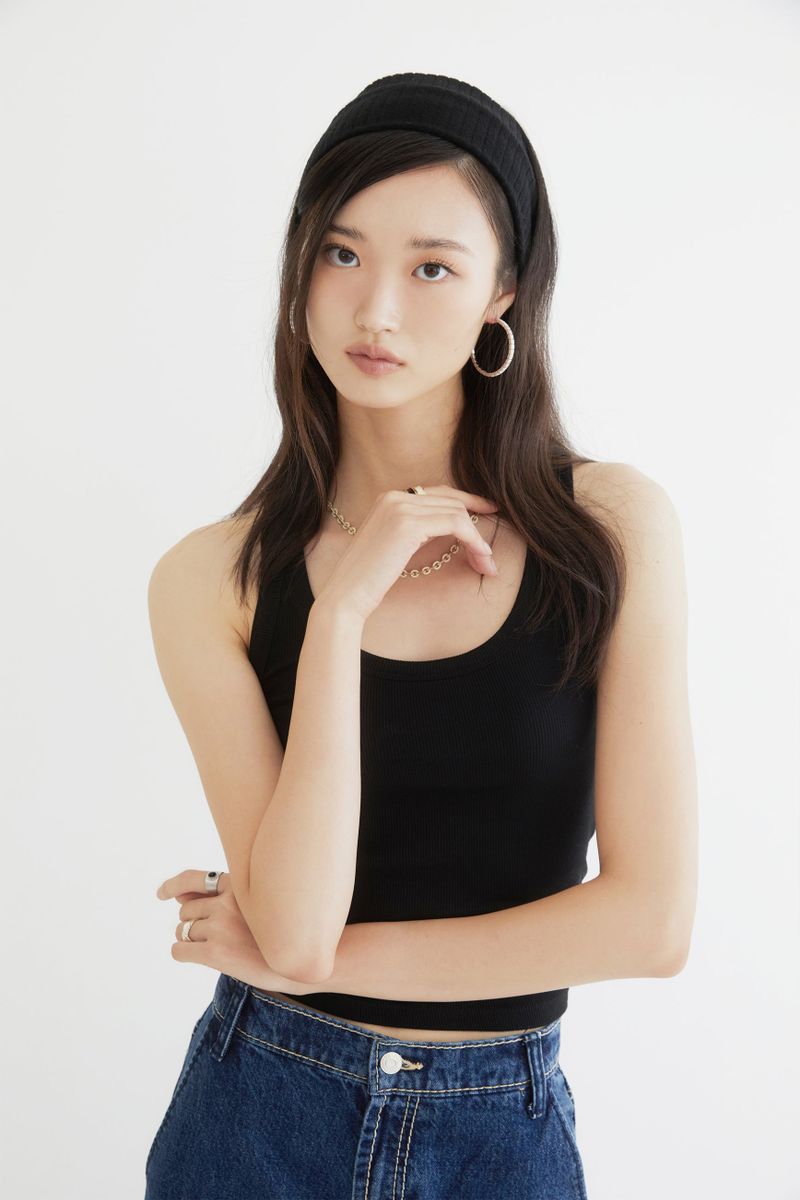 Dazzling Round Hoops