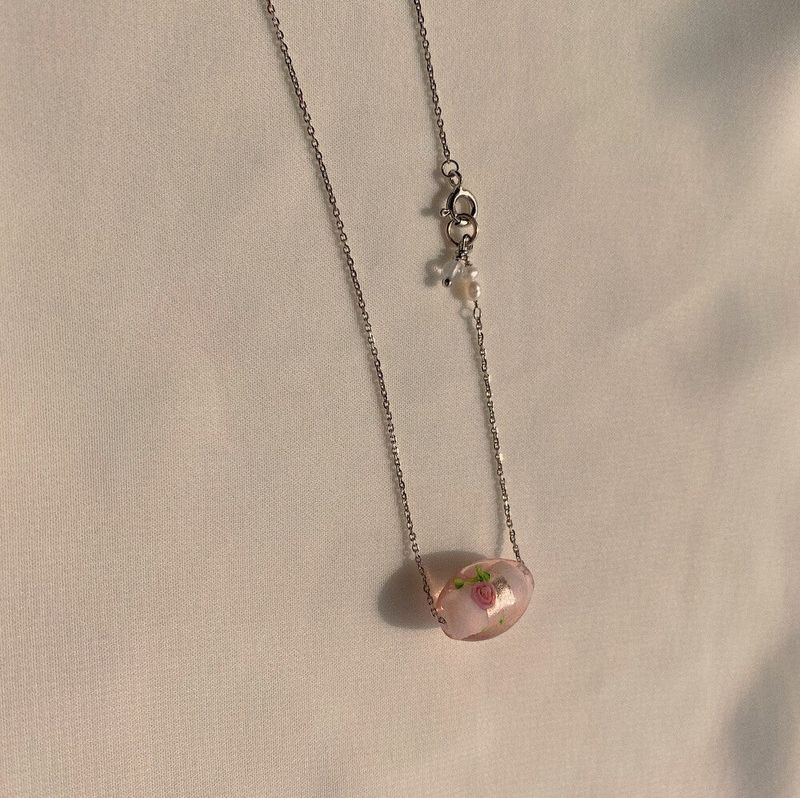From June（フロムジューン）の「フローラネックレス（アクセサリー）」